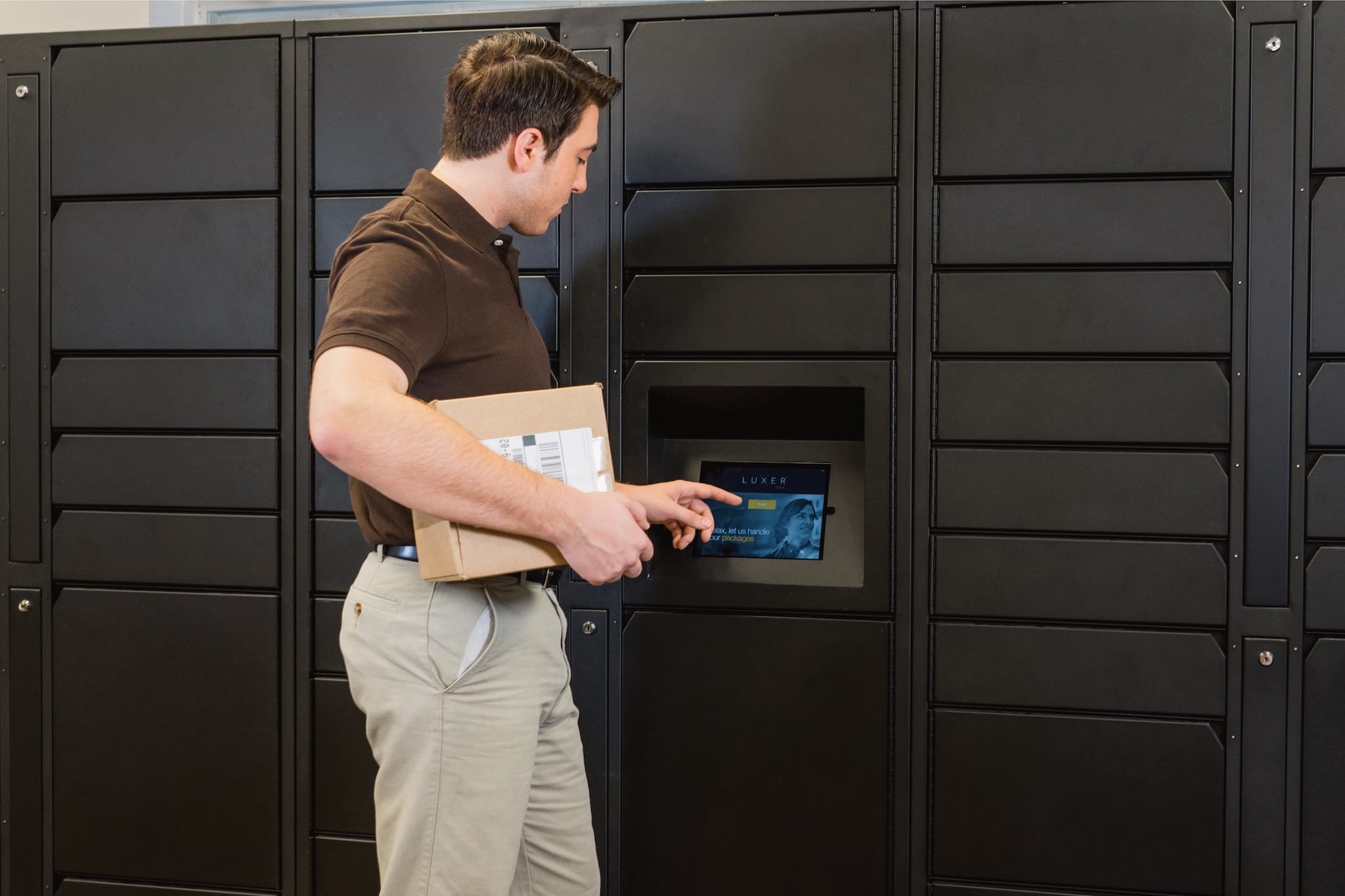 How can parcel lockers improve last-mile delivery?