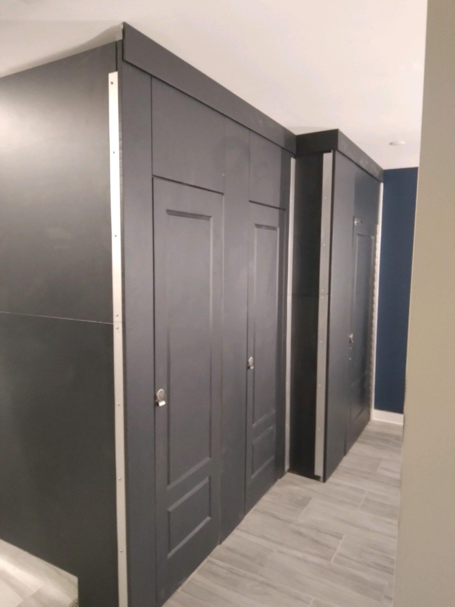 Privacy Toilet Partitions - ARIA