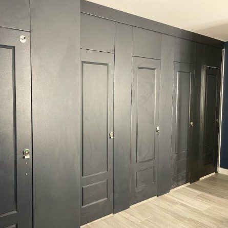 Black ARIA Privacy Toilet Partitions - MA